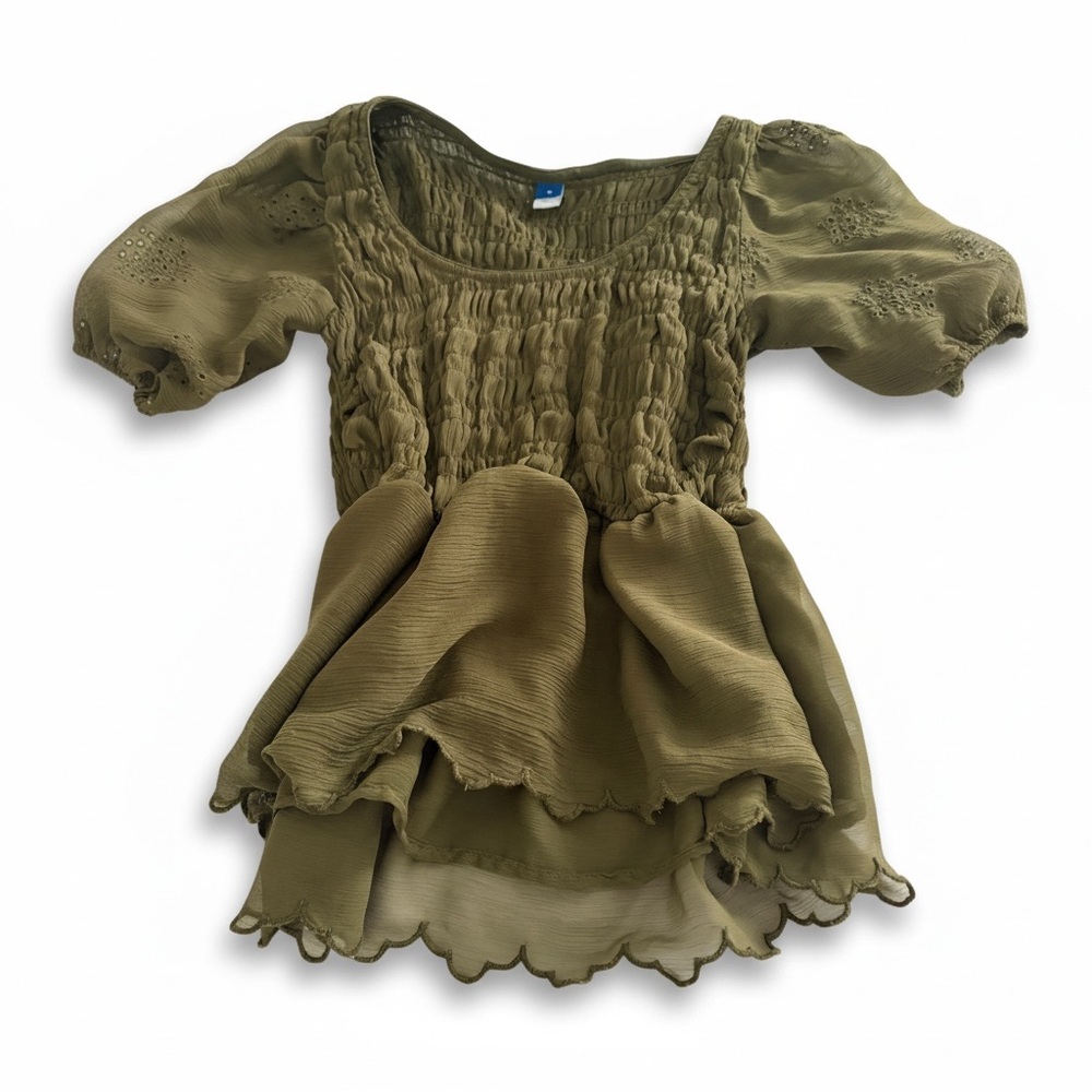 Old Navy olive green‎ Smocked Top Medium#milkmaid#
